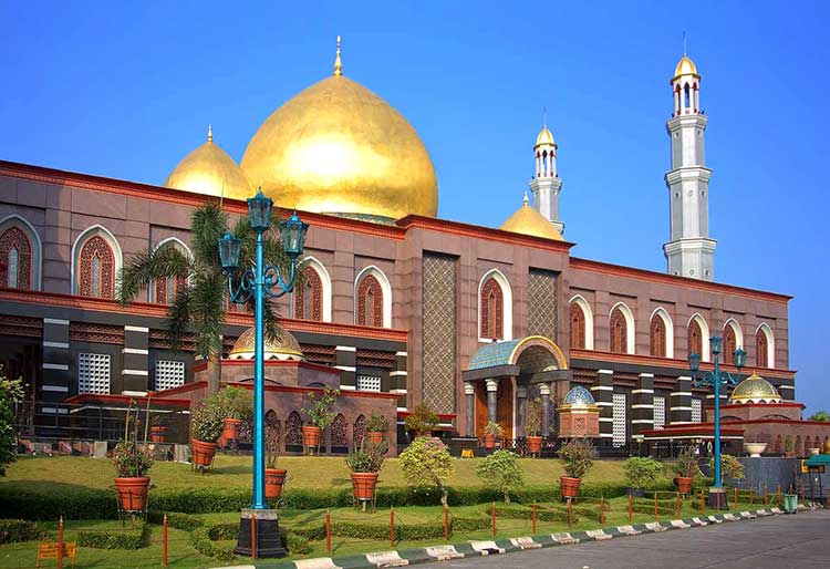 Masjid Kubah Emas