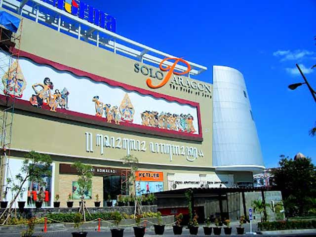 Solo Paragon Mall